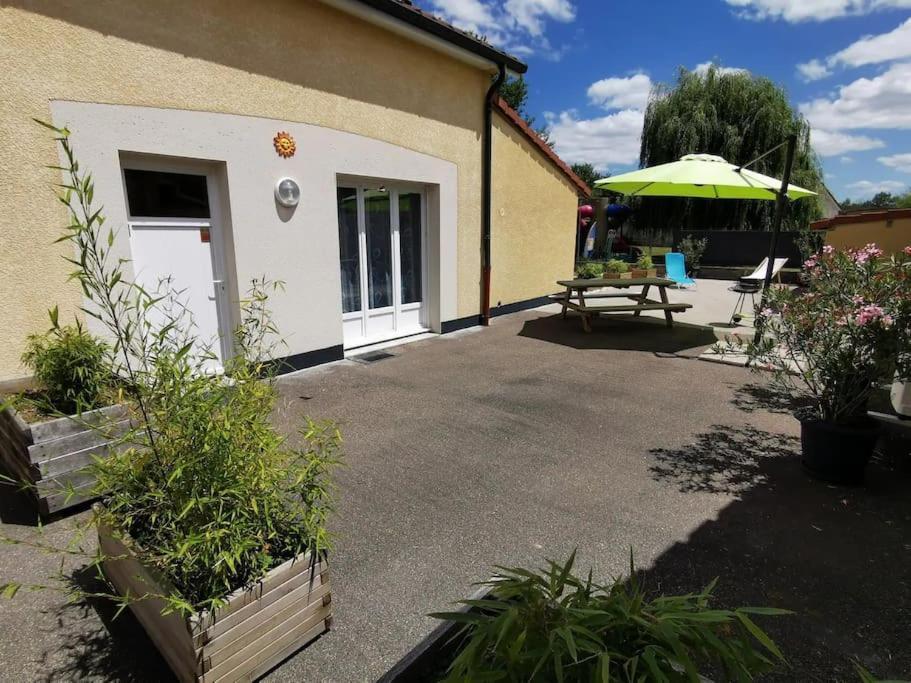 La Mirabella, Studio Avec Sauna Mirebeau-sur-Beze Eksteriør billede